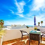 Windmill Rooftop Panoramic Oceanview By Becherish * אלבופיירה
