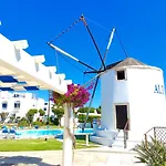 Windmill Rooftop Panoramic Oceanview By Becherish דירה